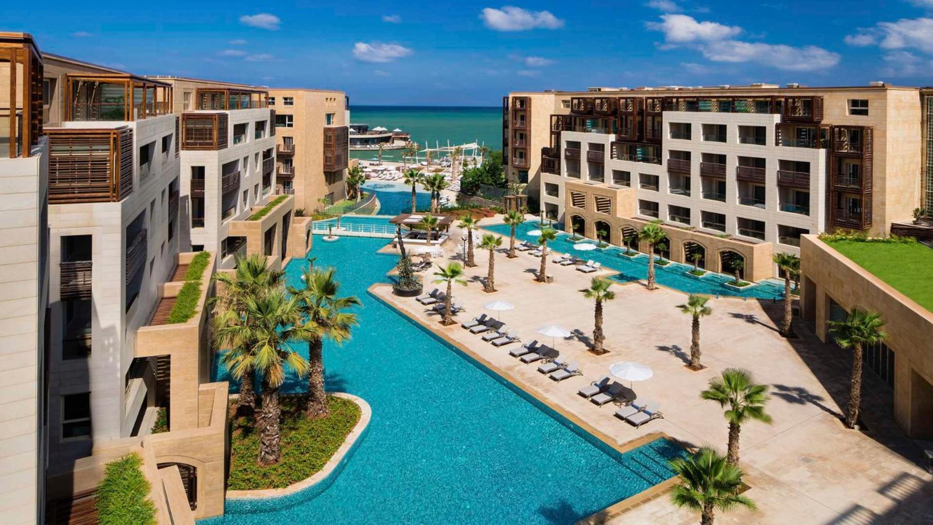 Kempinski Summerland Hotel & Resort Beirut Exterior photo