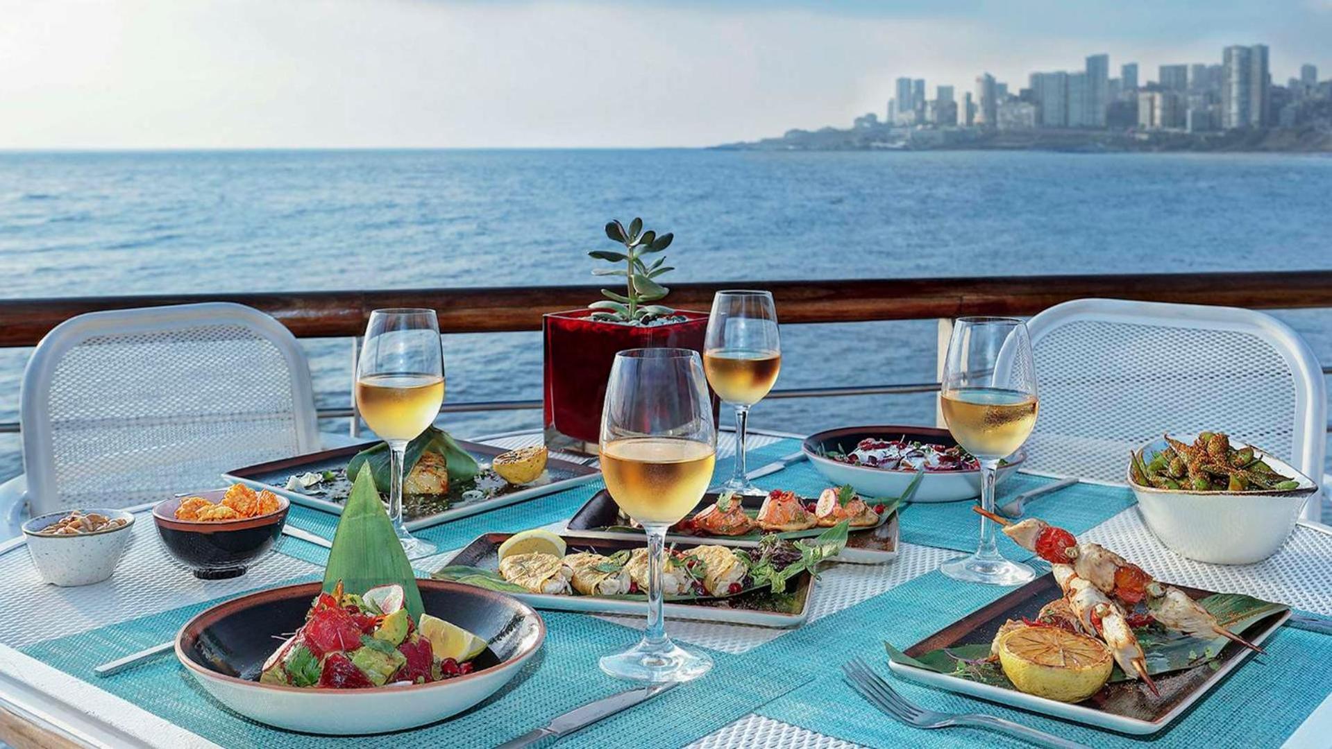 Kempinski Summerland Hotel & Resort Beirut Exterior photo